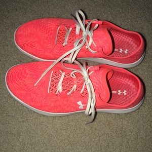 Under Armour Speedform.